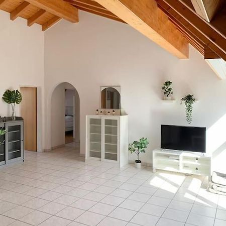 Charming Penthouse With Veranda In The Center Of Brig Dış mekan fotoğraf